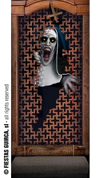 COUVRE PORTE NONNE DANS CONFESSIONNAL